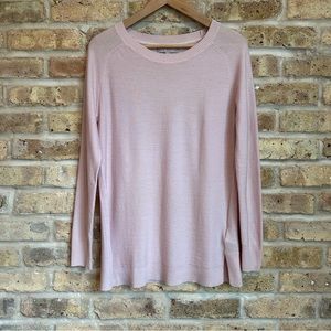 Banana Republic Light Pink Crewneck Merino Wool Sweater w/ Raglan Sleeves